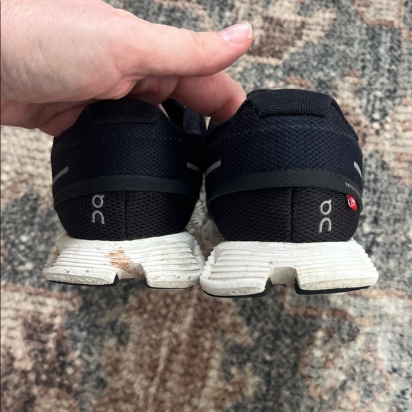 On Cloud 5 Running Womens Black and White Athletic Shoes - Picture 5 of 10